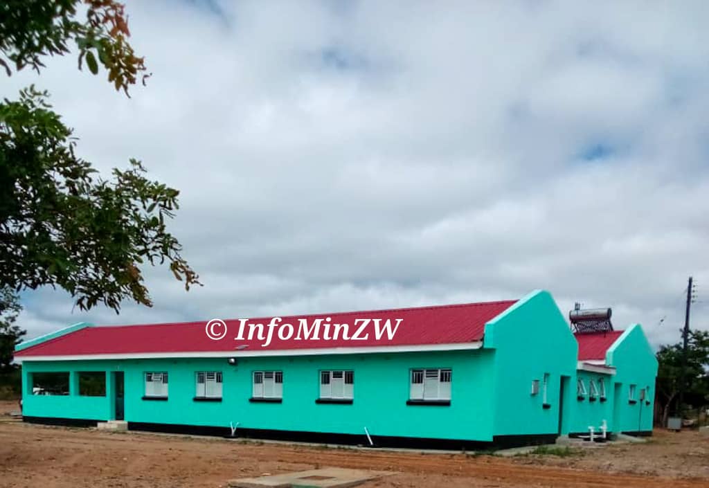 Minister Garwe Commissions Bwoni Clinic, Ending 10km Walk to Kunaka Clinic for Villagers