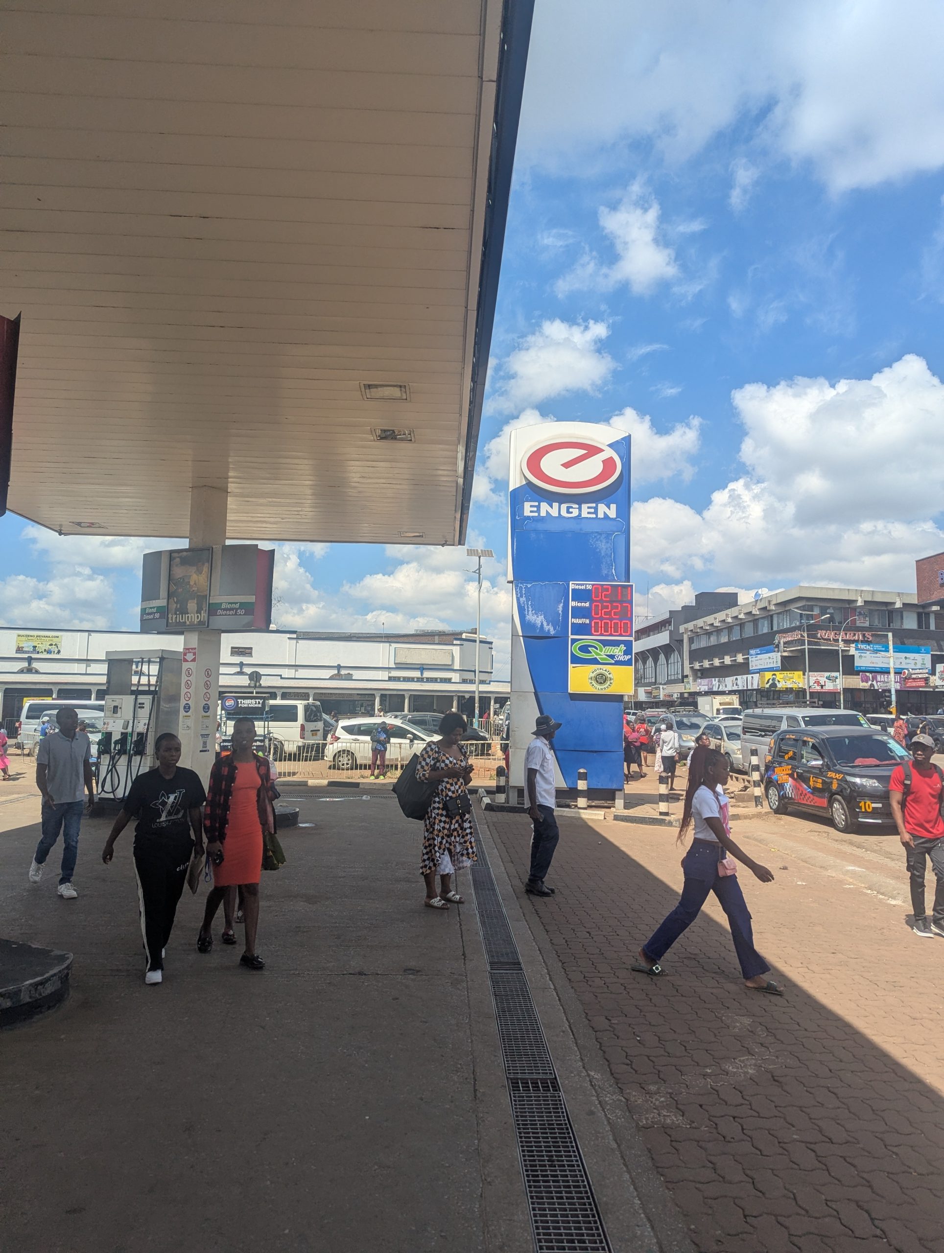 Engen service