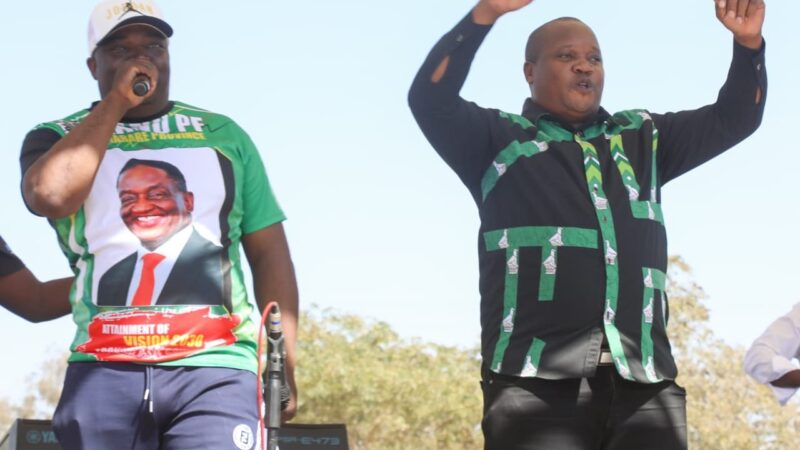 Thousands Back Mnangagwa at CAB3 Rally
