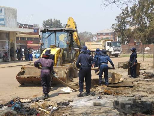 Cabinet Orders 60-Day Push To Clear Harare CBD Vendors