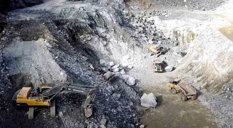 Zimbabwe’s Lithium Revenue Explodes To $1.24BN