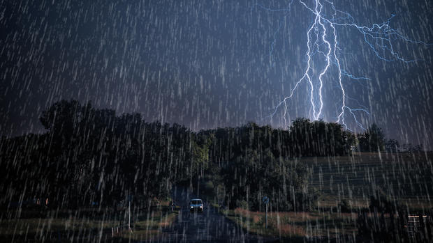 MET EXPECTS THUNDERSTORMS IN SEVERAL AREAS